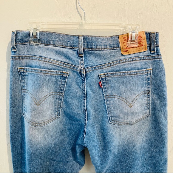 *Last month* Vintage Levi’s 505 - Picture 8 of 16